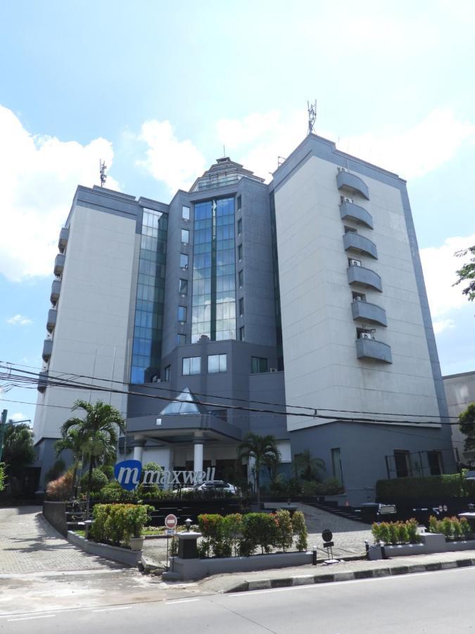 Maxwell Hotel Джакарта Екстериор снимка