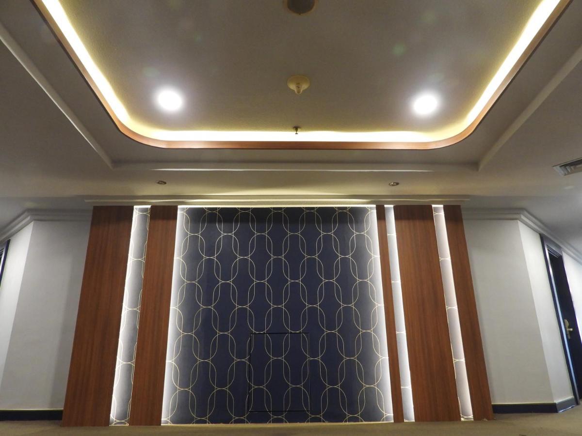 Maxwell Hotel Джакарта Екстериор снимка