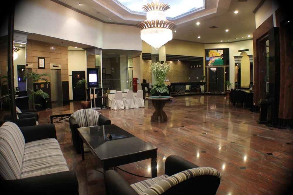 Maxwell Hotel Джакарта Екстериор снимка