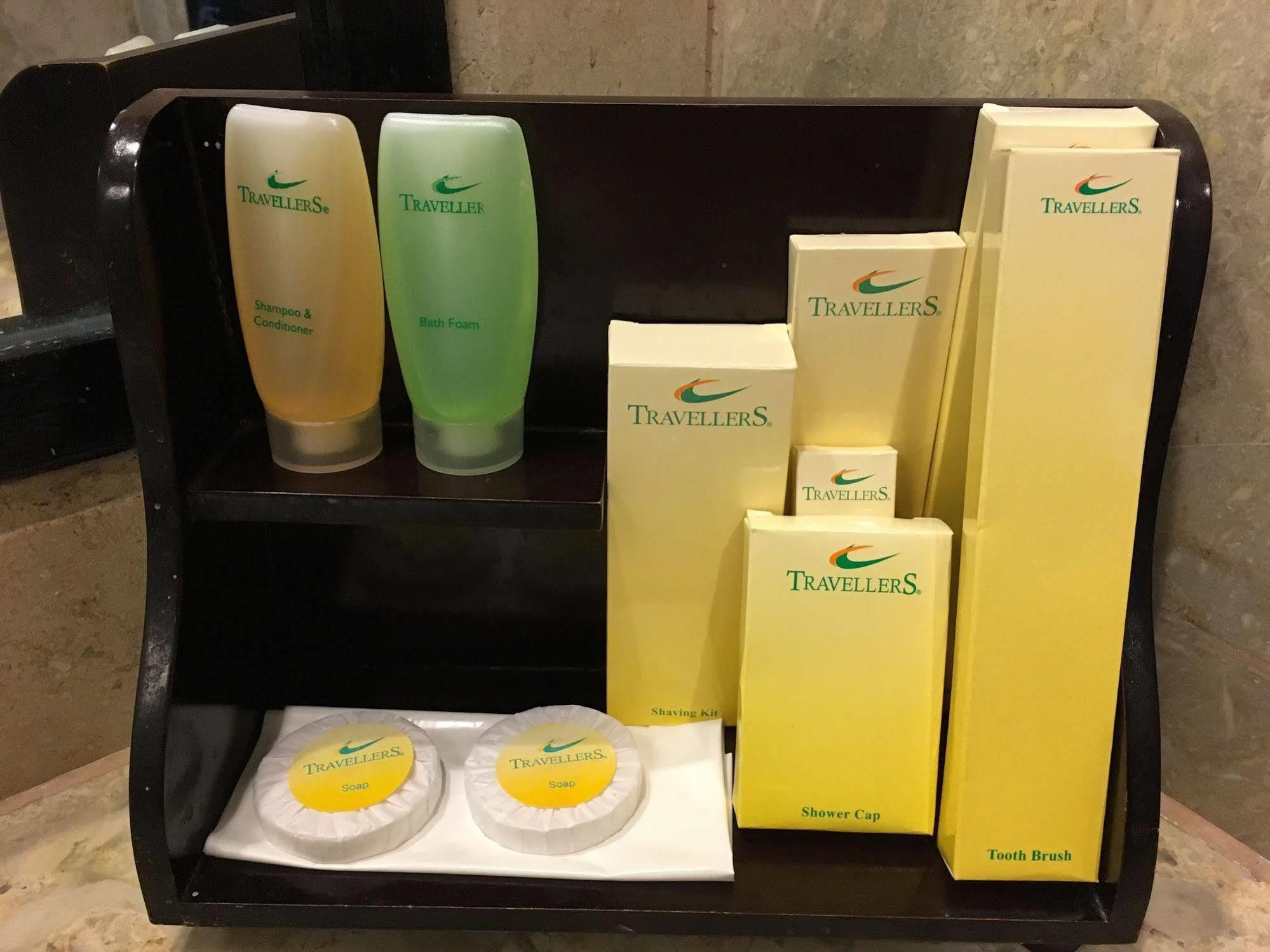 Maxwell Hotel Джакарта Екстериор снимка